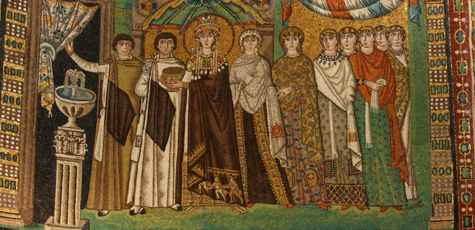 Teodora e la sua corte - Mosaico della basilica di San Vitale a Ravenna